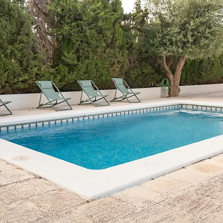 Alkatur Relax Y Confort Jardin Y Piscina Pensión Benimagrell