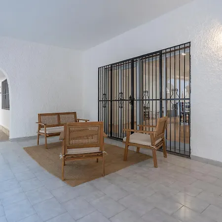 Pensión Alkatur Relax Y Confort Jardin Y Piscina Benimagrell